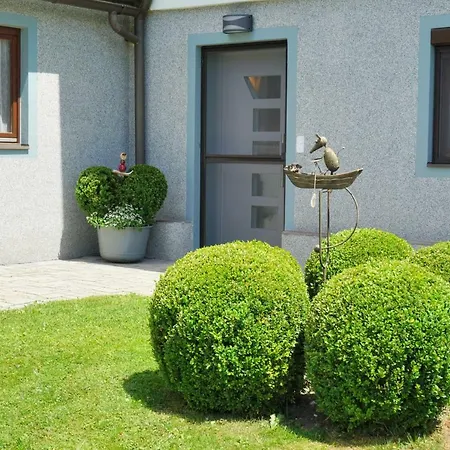 Wiesengrund-natur-appartements Apartment *