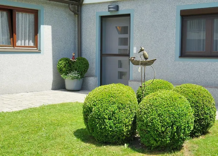 Im Wiesengrund Apartment *